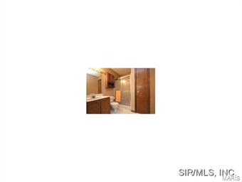 1625 Progress Lane Belleville, IL 62221 - Photo 20 of 24 Gallery Image 20
