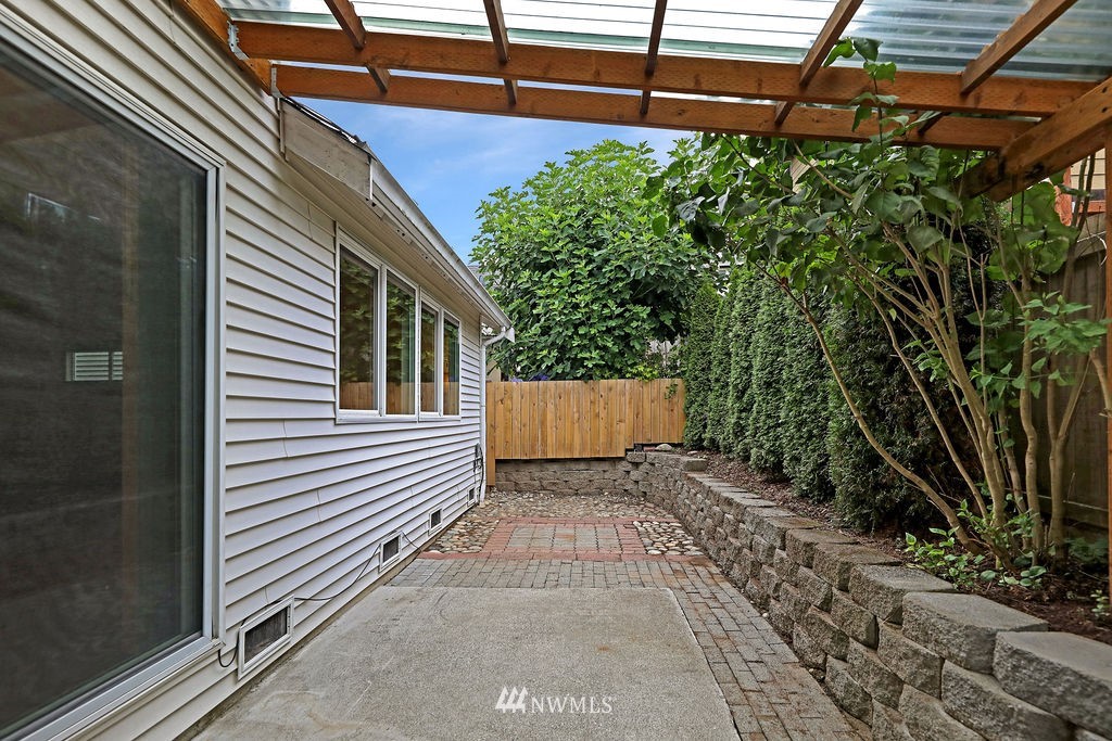 2516 194th Street Southeast Bothell, WA 98012 - Photo 11 of 28 a view of a house with a yard