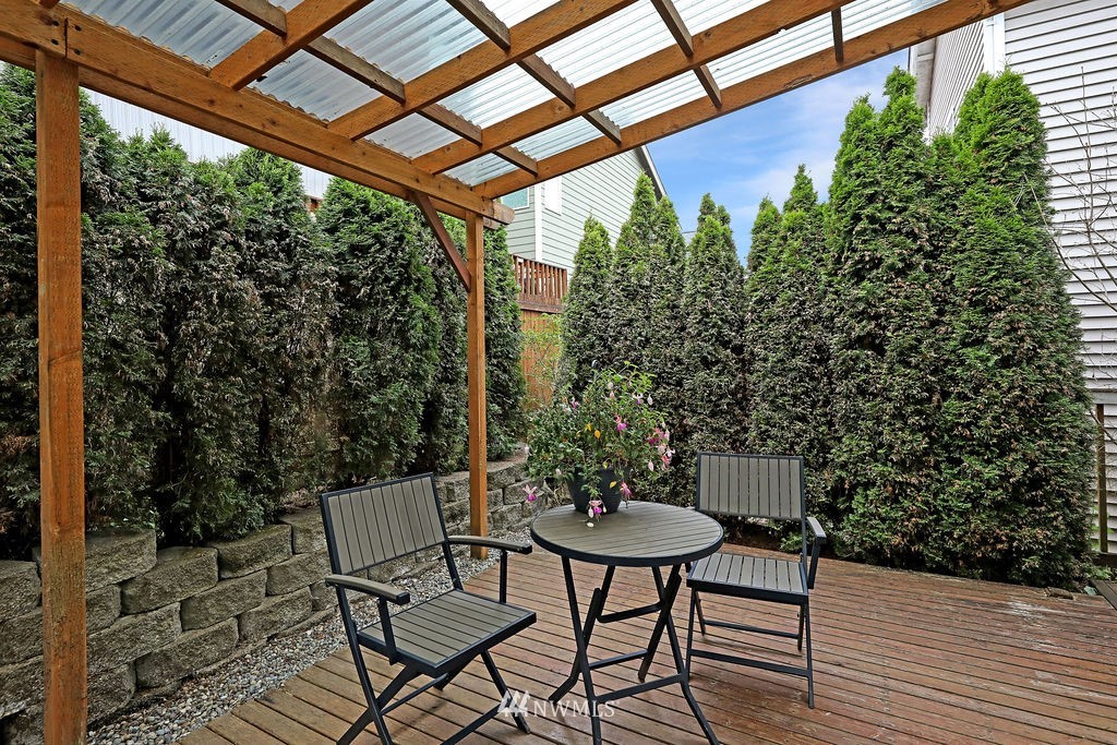2516 194th Street Southeast Bothell, WA 98012 - Photo 13 of 28 a view of a outdoor seating