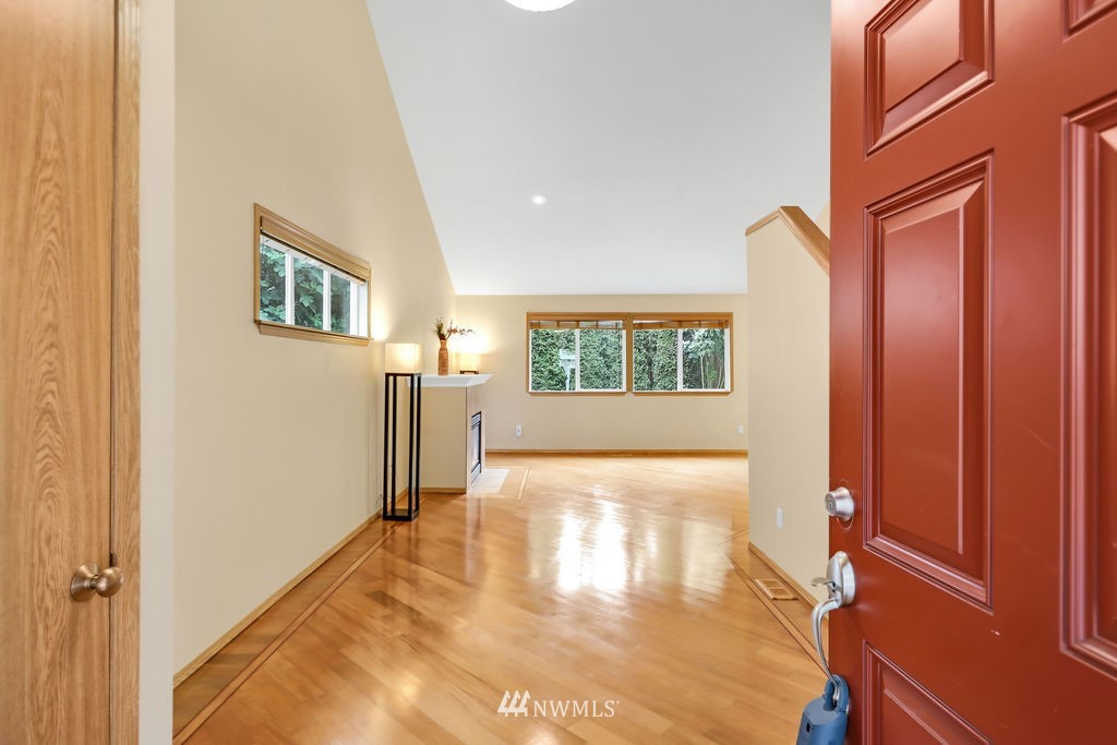 2516 194th Street Southeast Bothell, WA 98012 - Photo 3 of 28 a view of a hallway with a large window