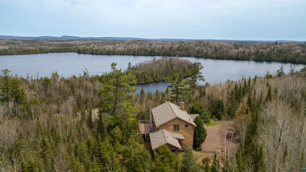 $959,900 | 16 Osprey Trail, Lutsen, MN 55612