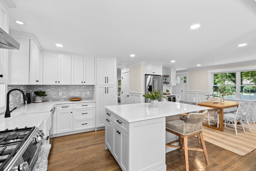 352 Tilden Road Scituate, MA 02066 - Photo 11 of 42 Gallery Image 11