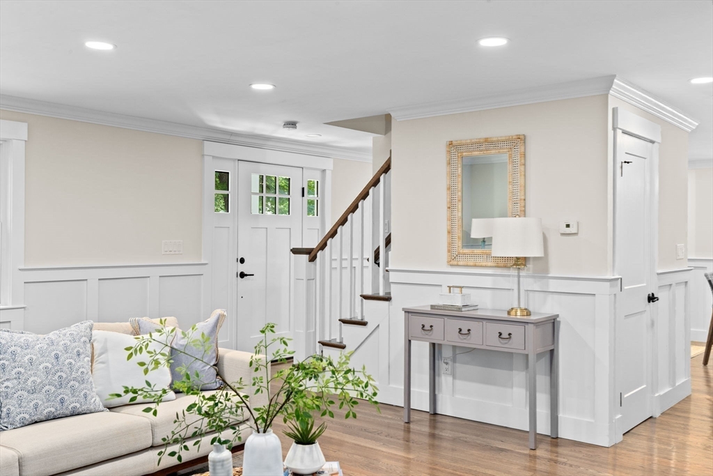 352 Tilden Road Scituate, MA 02066 - Photo 10 of 42 Gallery Image 10
