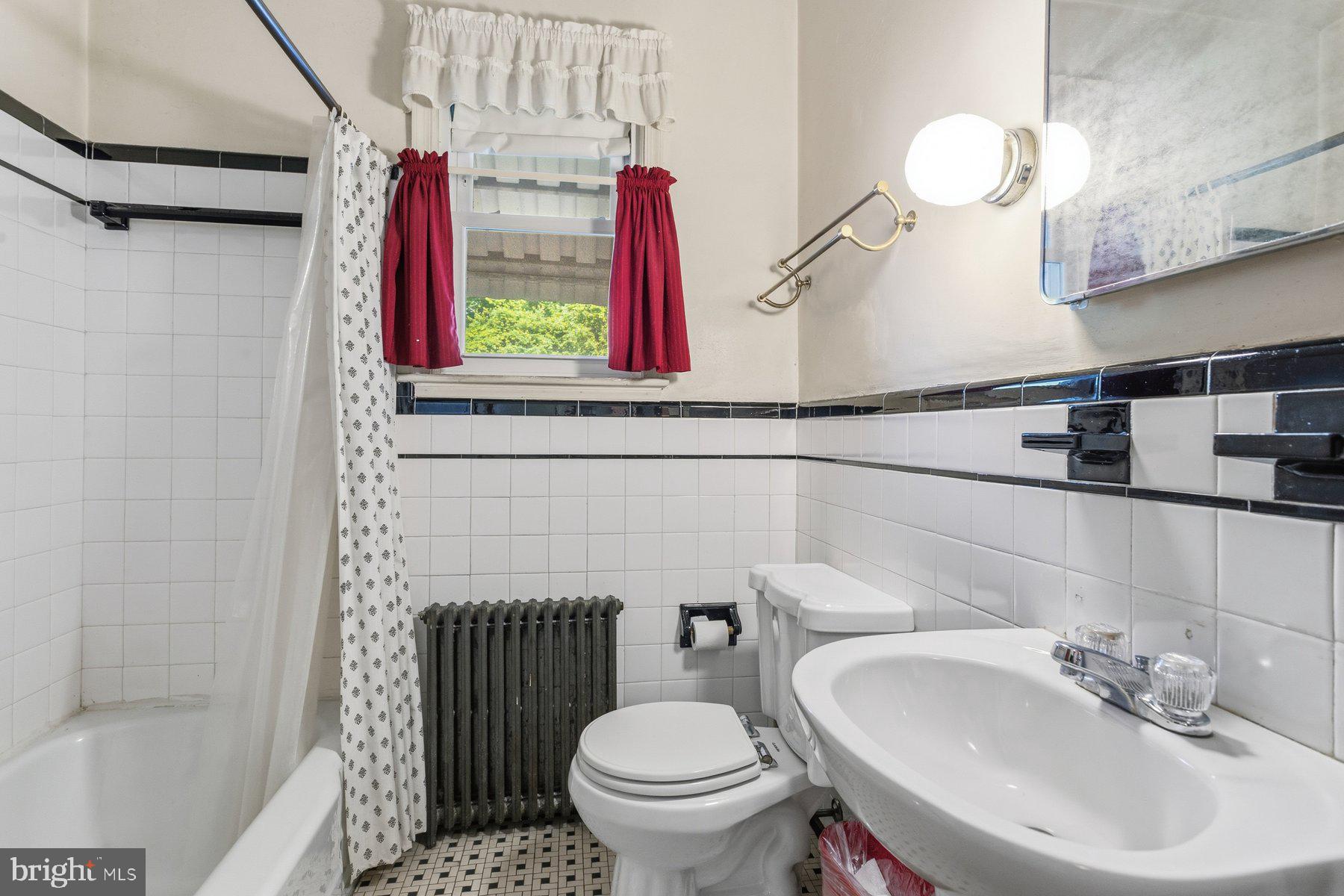 2815 Ritchie Road District Heights, MD 20747 - Photo 13 of 23