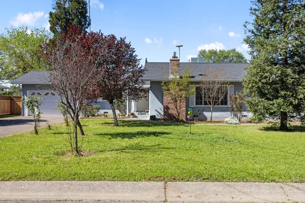 $375,000 | 5142 Huntington Drive, Redding, CA 96002