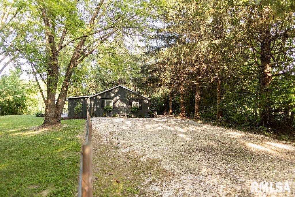 23117 North Cherokee Road Cuba, IL 61427 - Photo 15 of 63