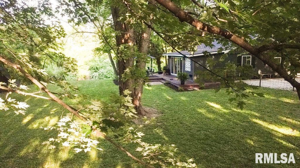 23117 North Cherokee Road Cuba, IL 61427 - Photo 6 of 63
