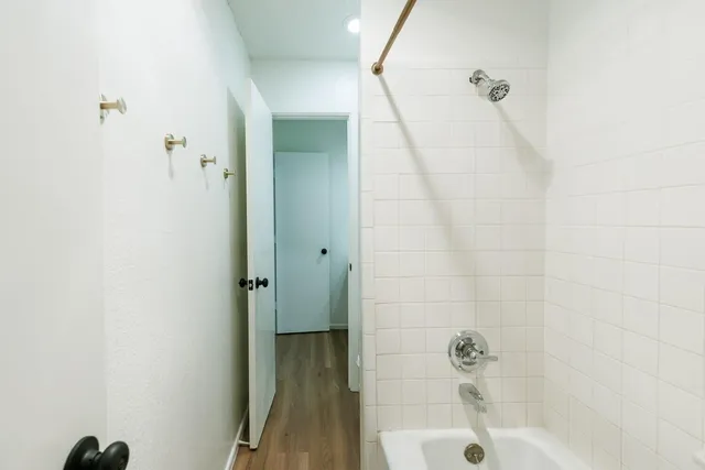 $1,050 | 8214 Vernon Avenue, Lubbock, TX 79423