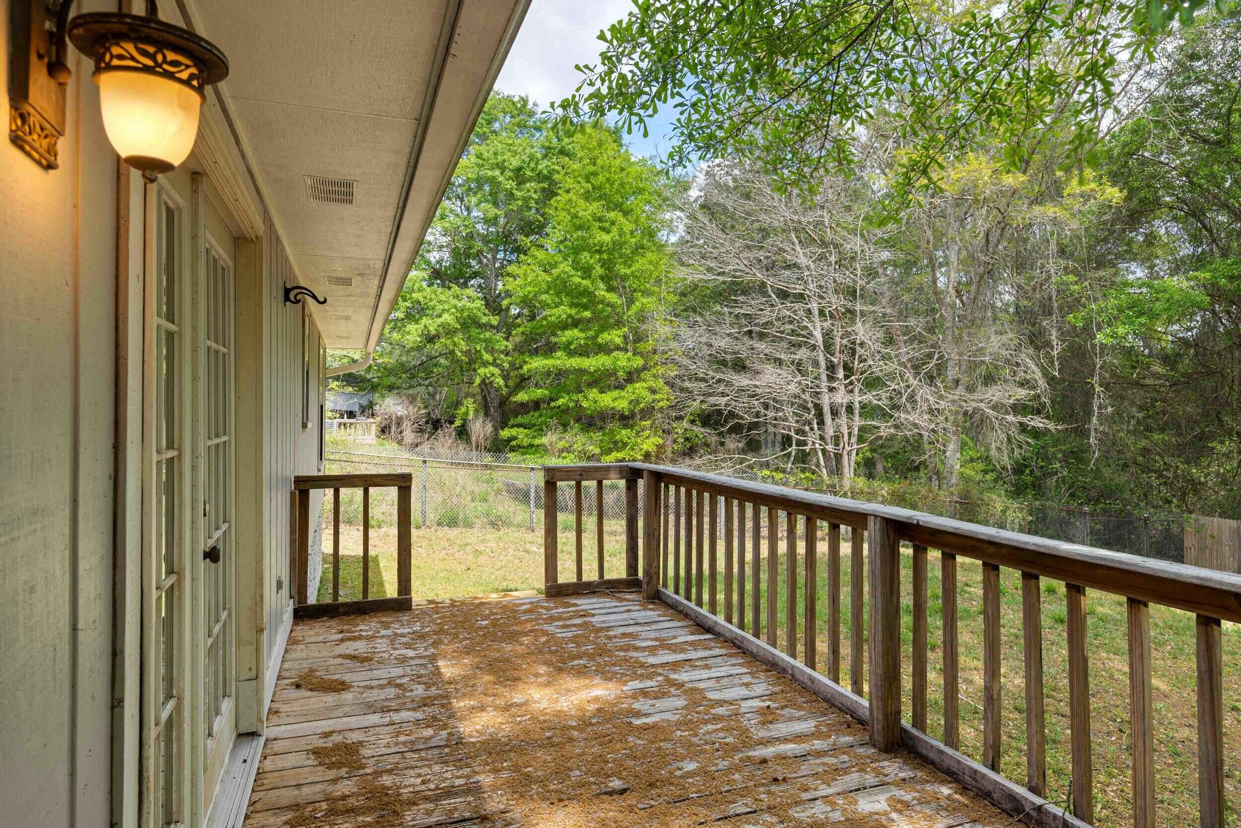 206 Feldon Drive Crestview, FL 32536 - Photo 39 of 47 206FeldonDr_34