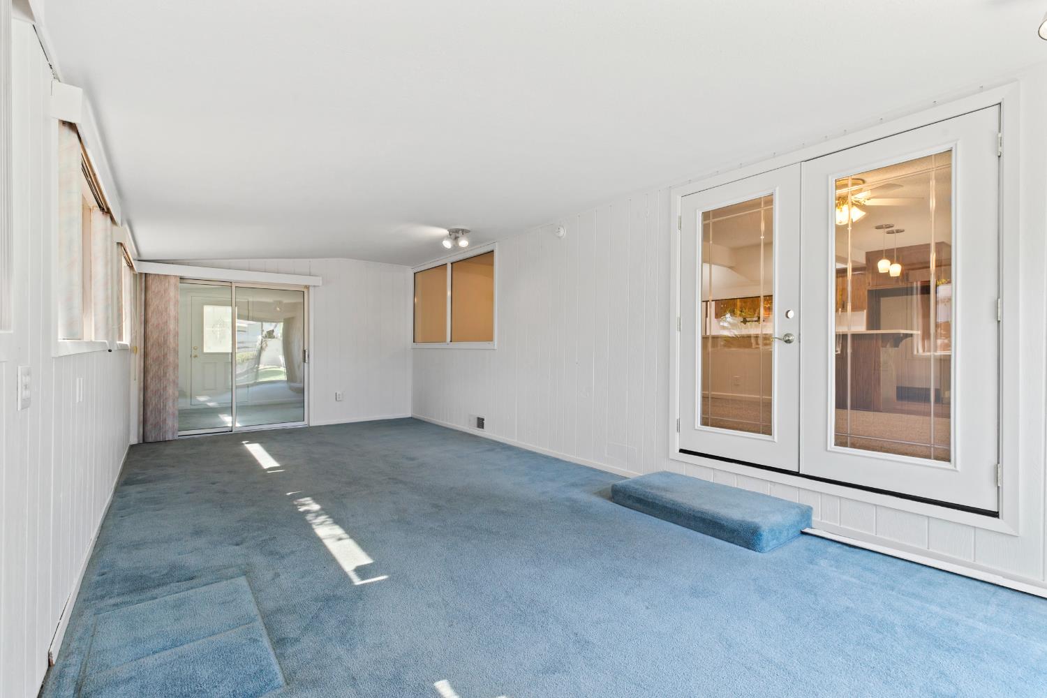 1008 Colonial Court Modesto, CA 95350 - Photo 12 of 40