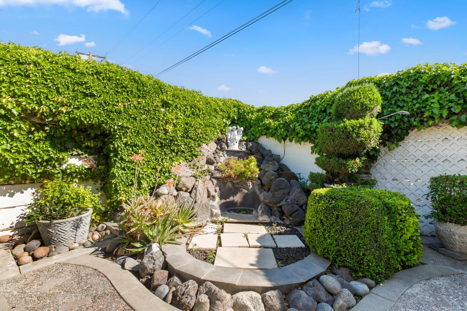 1008 Colonial Court Modesto, CA 95350 - Photo 27 of 40