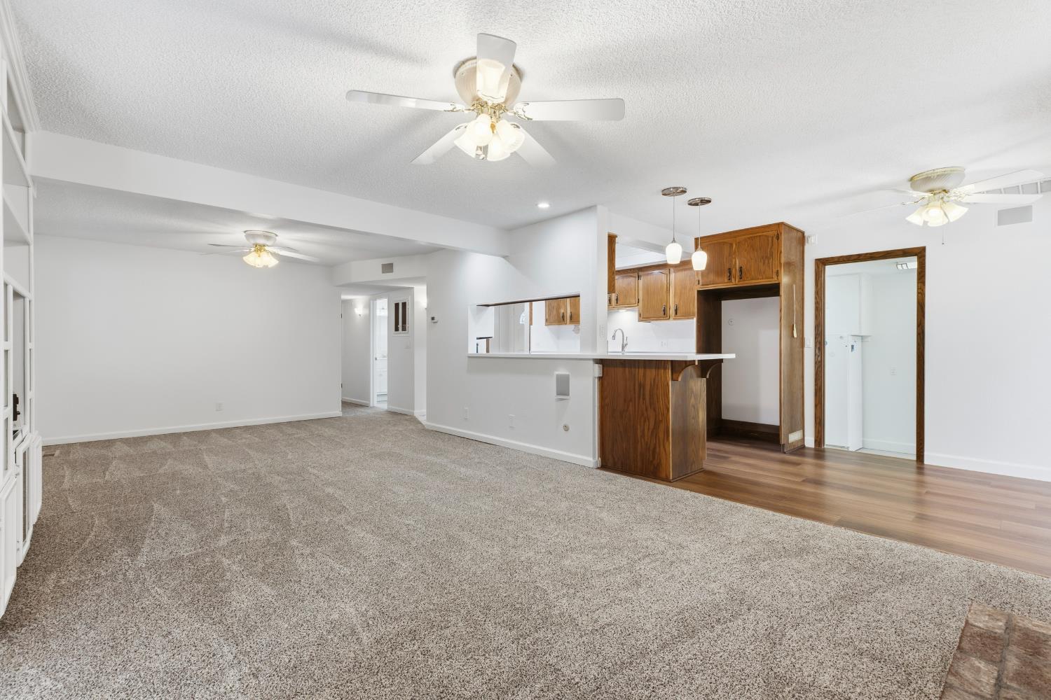 1008 Colonial Court Modesto, CA 95350 - Photo 5 of 40