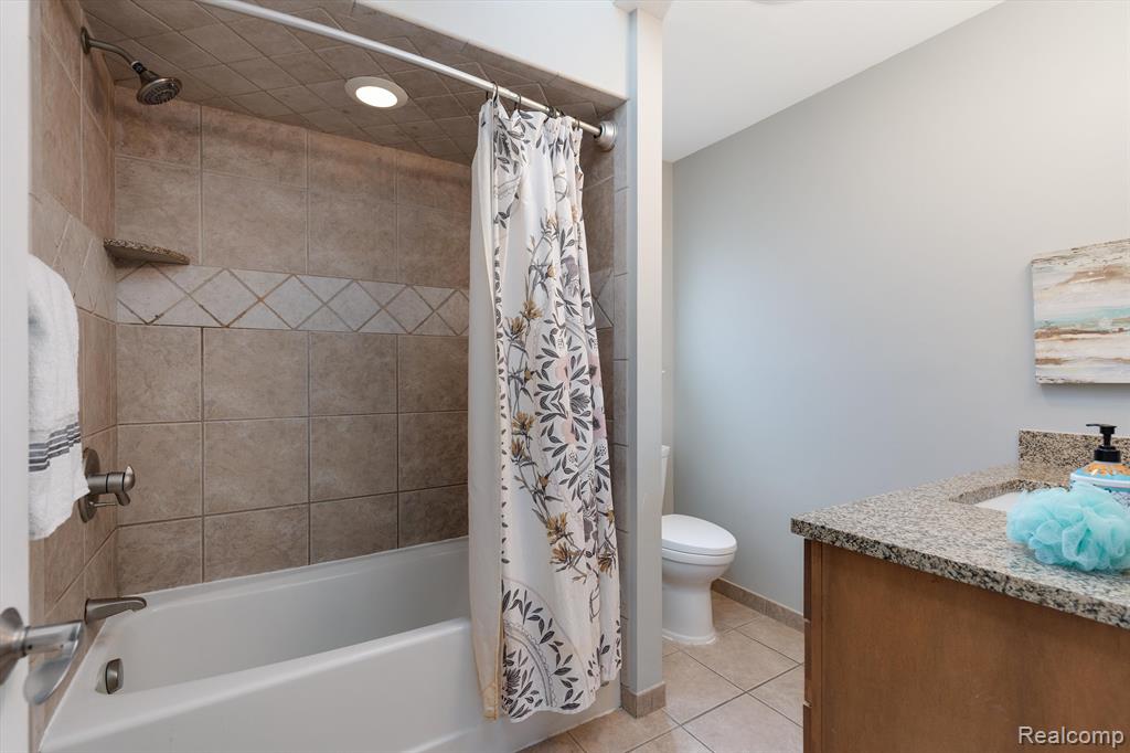 3645 Dearborn Avenue Rochester Hills, MI 48309 - Photo 17 of 29