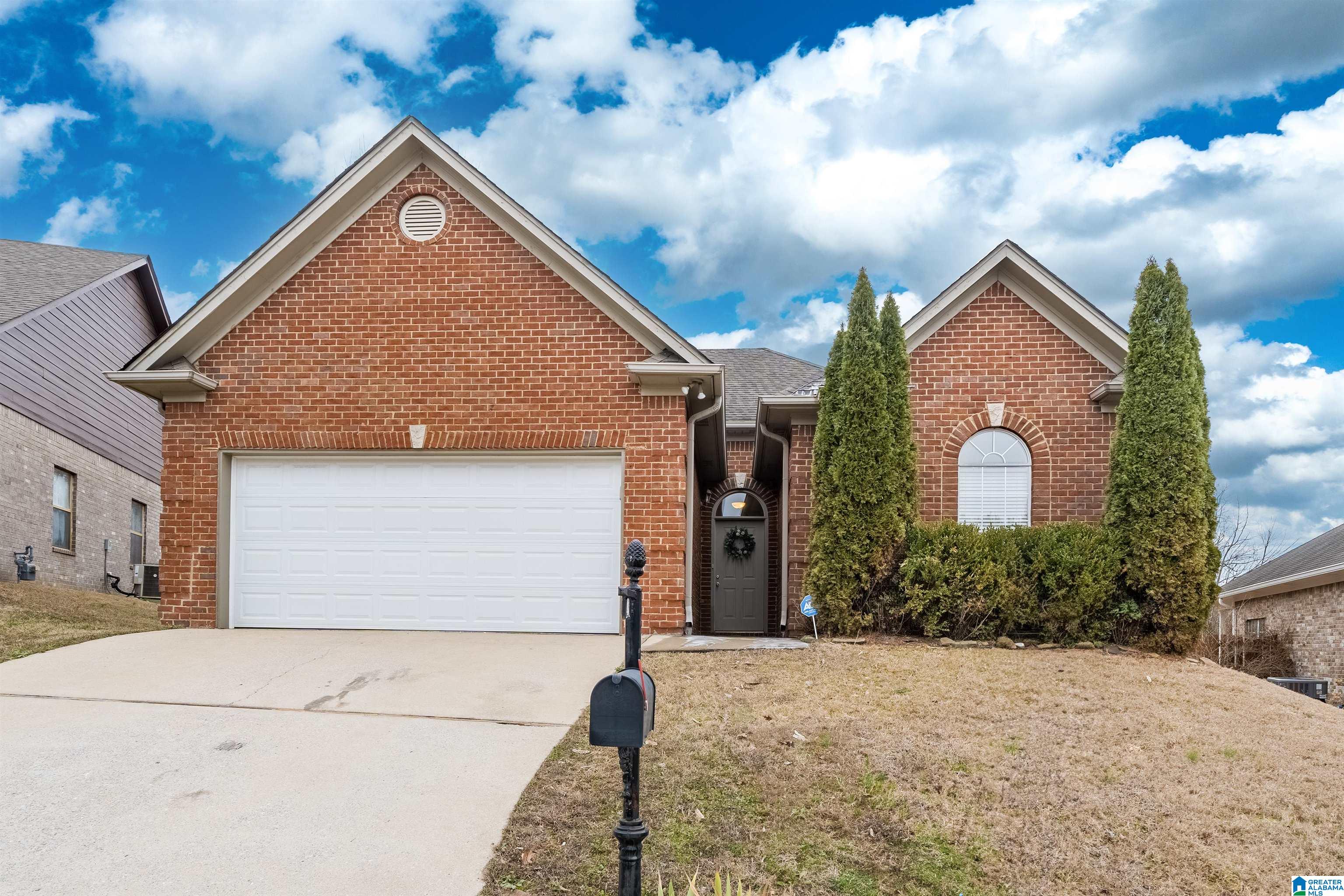 431 Summit Way Fultondale, AL 35068 - Photo 1 of 32