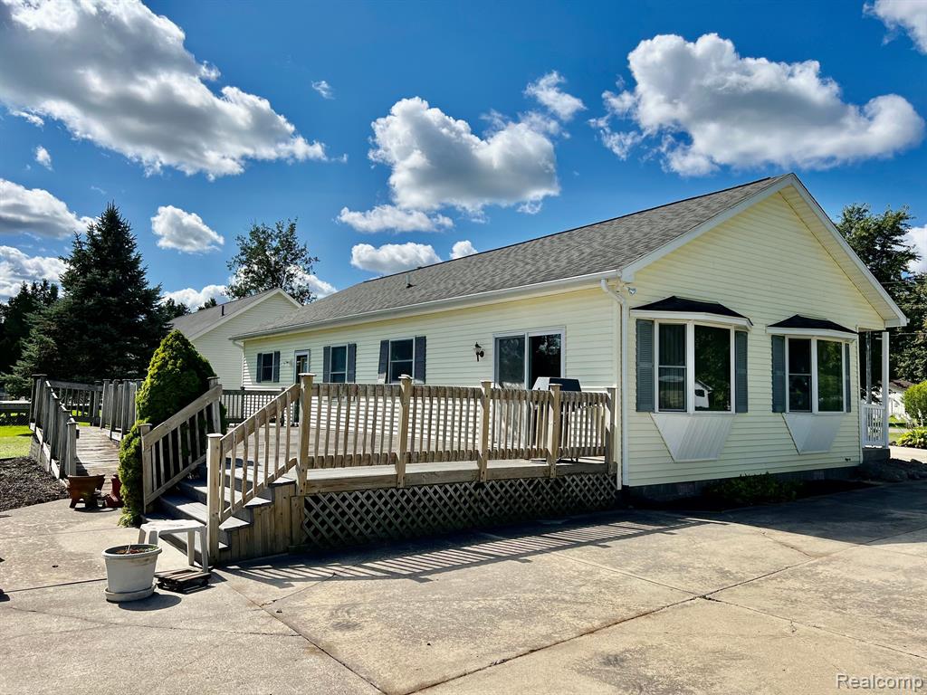 2460 Beach Road Port Huron, MI 48060 - Photo 18 of 18