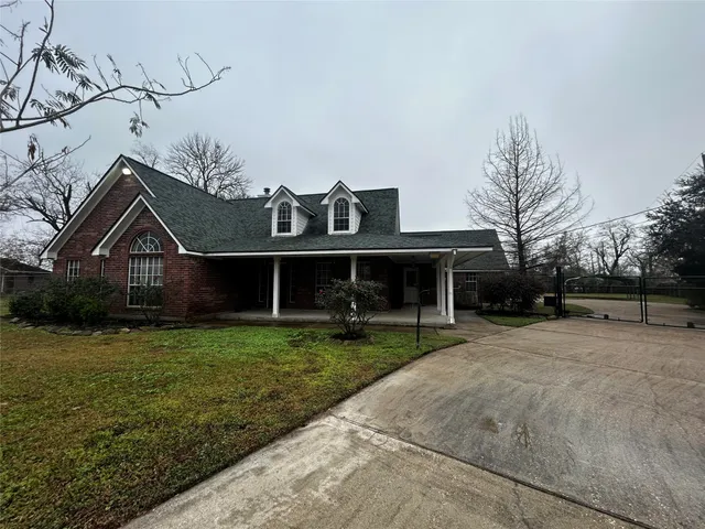 $350,000 | 102 Lost Lake Drive, Baytown, TX 77523