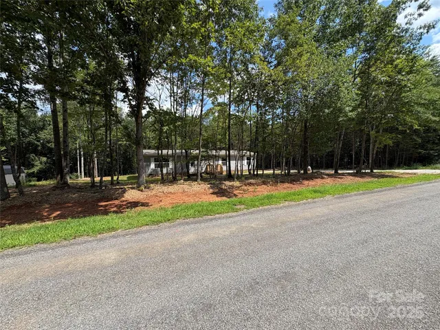 a view of outdoor space with yard