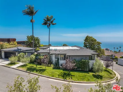 $3,959,000 | 17810 Sabbiadoro Way, Pacific Palisades, CA 90272