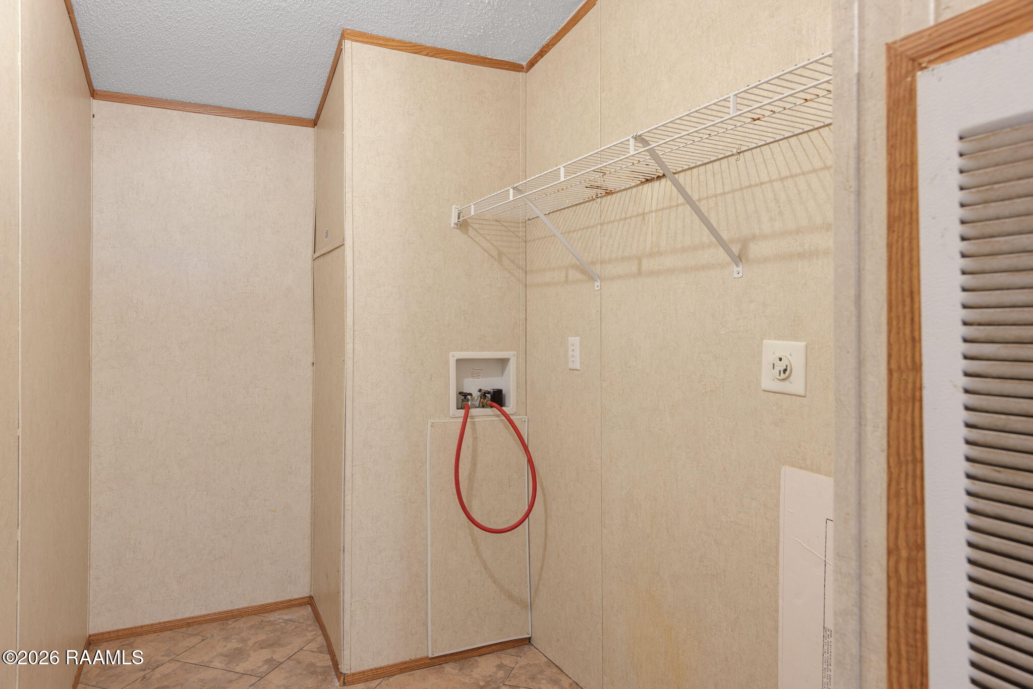 160 Gayle Drive Church Point, LA 70525 - Photo 10 of 30 11-web-or-mls-160 Gayle Dr-11