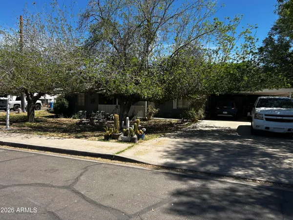 $289,900 | 5625 South 9th Street, Phoenix, AZ 85040