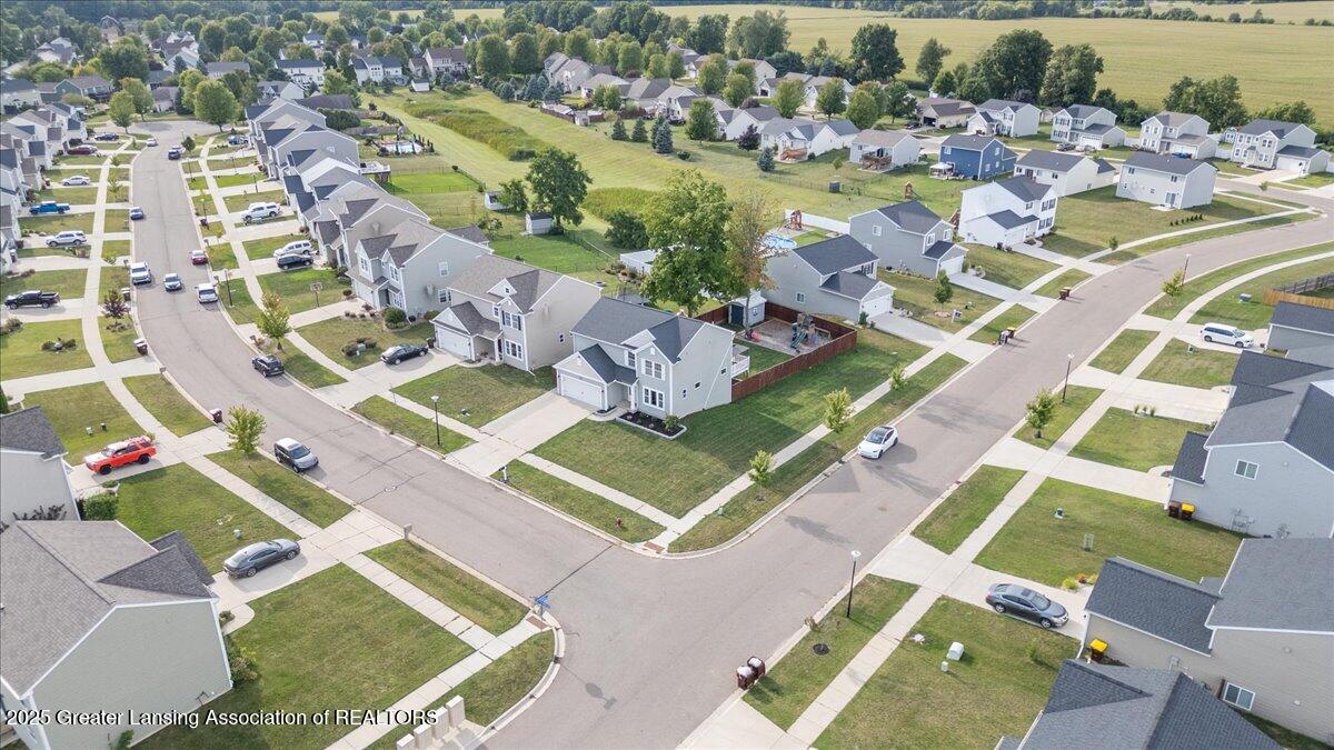 944 Pennine Ridge Way Grand Ledge, MI 48837 - Photo 47 of 52 08-Media Jett - 05