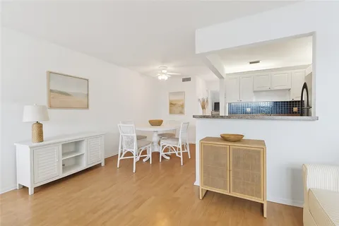 $105,000 | 68 Royal Oak Court, Unit 204, Vero Beach, FL 32962