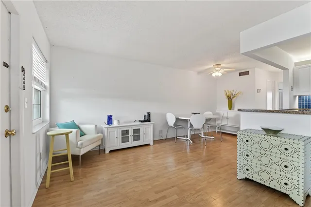 $110,000 | 68 Royal Oak Court, Unit 204, Vero Beach, FL 32962