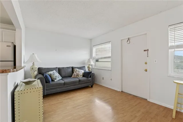 $110,000 | 68 Royal Oak Court, Unit 204, Vero Beach, FL 32962