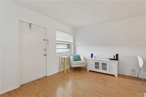 $98,000 | 68 Royal Oak Court, Unit 204, Vero Beach, FL 32962