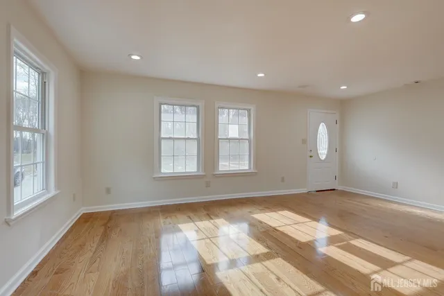 $499,000 | 398 Spotswood Gravel Hill Road, Monroe Township, NJ 08831