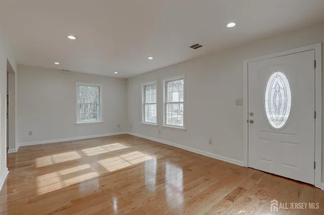 $499,000 | 398 Spotswood Gravel Hill Road, Monroe Township, NJ 08831