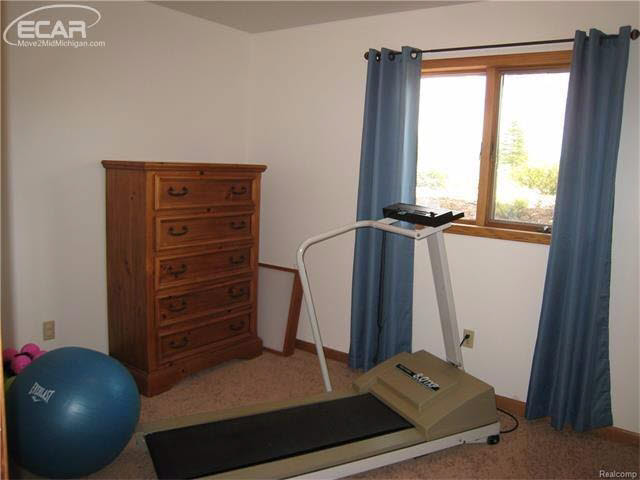 5130 Stanley Road Columbiaville, MI 48421 - Photo 62 of 84 21298384-62.JPG