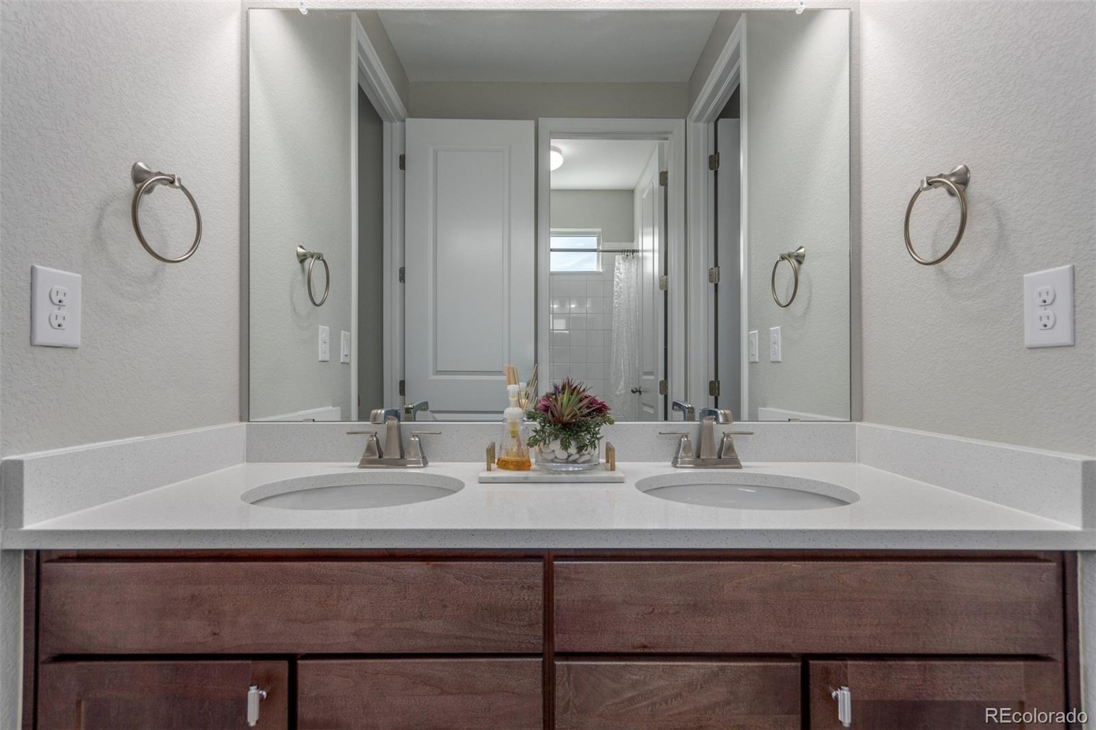 6560 South Addison Way Aurora, CO 80016 - Photo 23 of 28