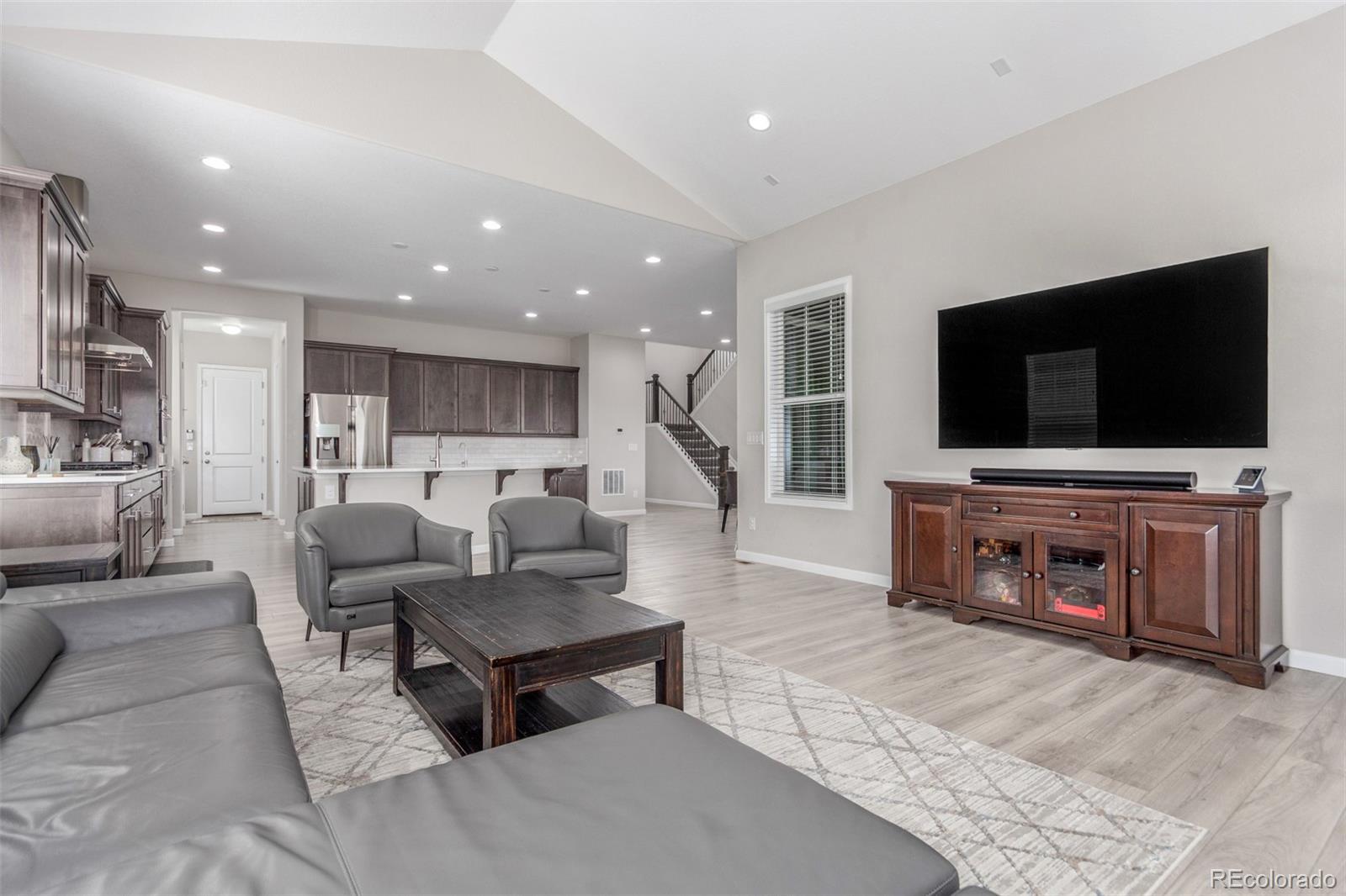 6560 South Addison Way Aurora, CO 80016 - Photo 9 of 28