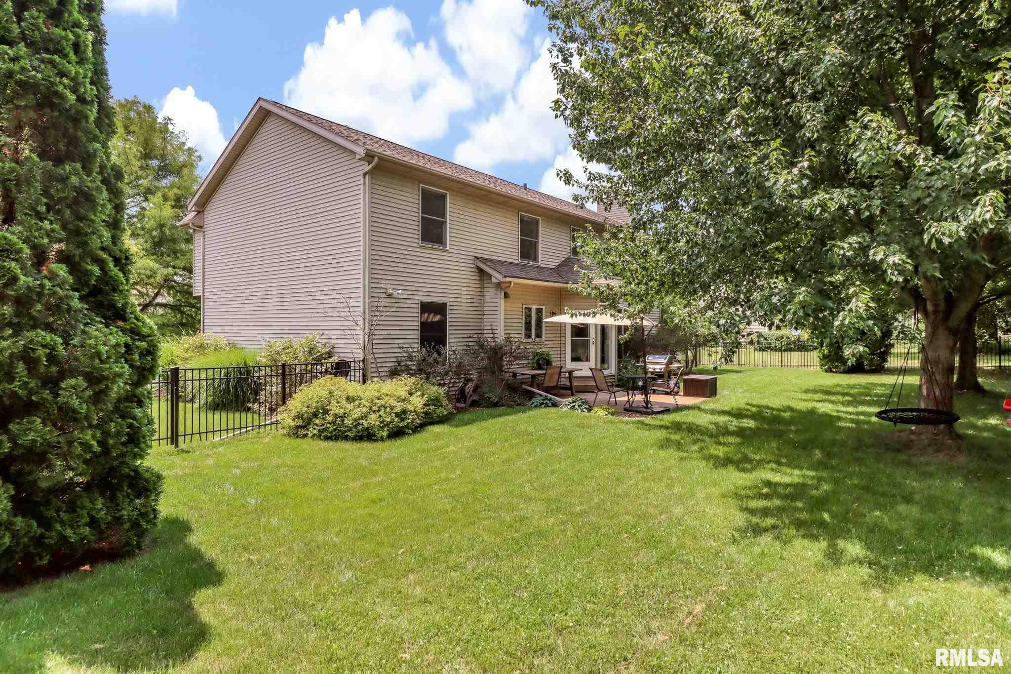 5204 North Rothmere Drive Peoria, IL 61615 - Photo 3 of 42 Gallery Image 3