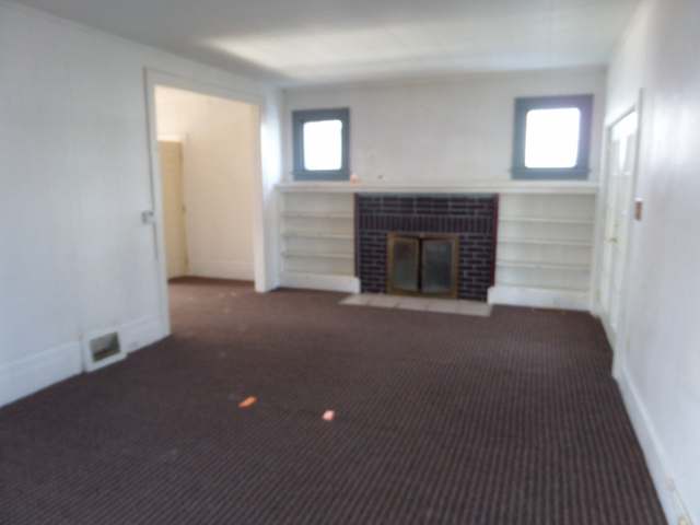 316 East Kemp Street Rhinelander, WI 54501 - Photo 4 of 10 Gallery Image 4