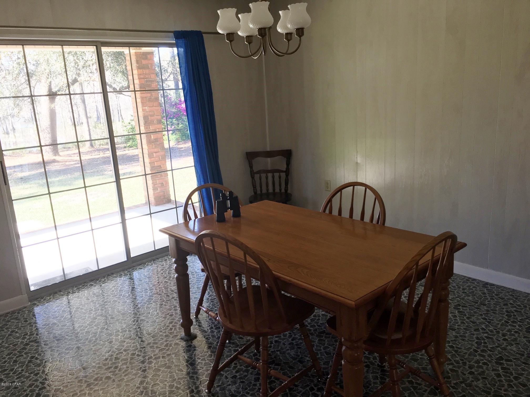 727 Wrights Creek Road Caryville, FL 32427 - Photo 15 of 47