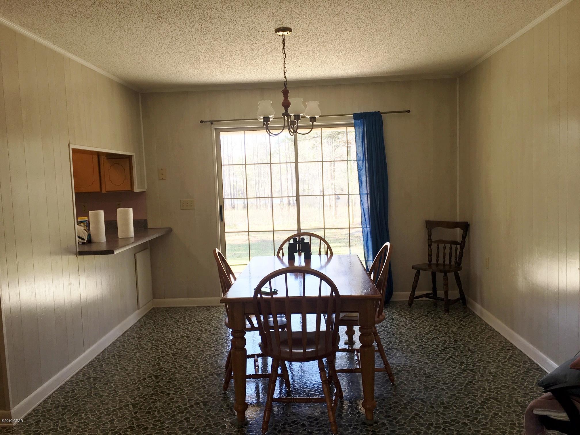 727 Wrights Creek Road Caryville, FL 32427 - Photo 16 of 47