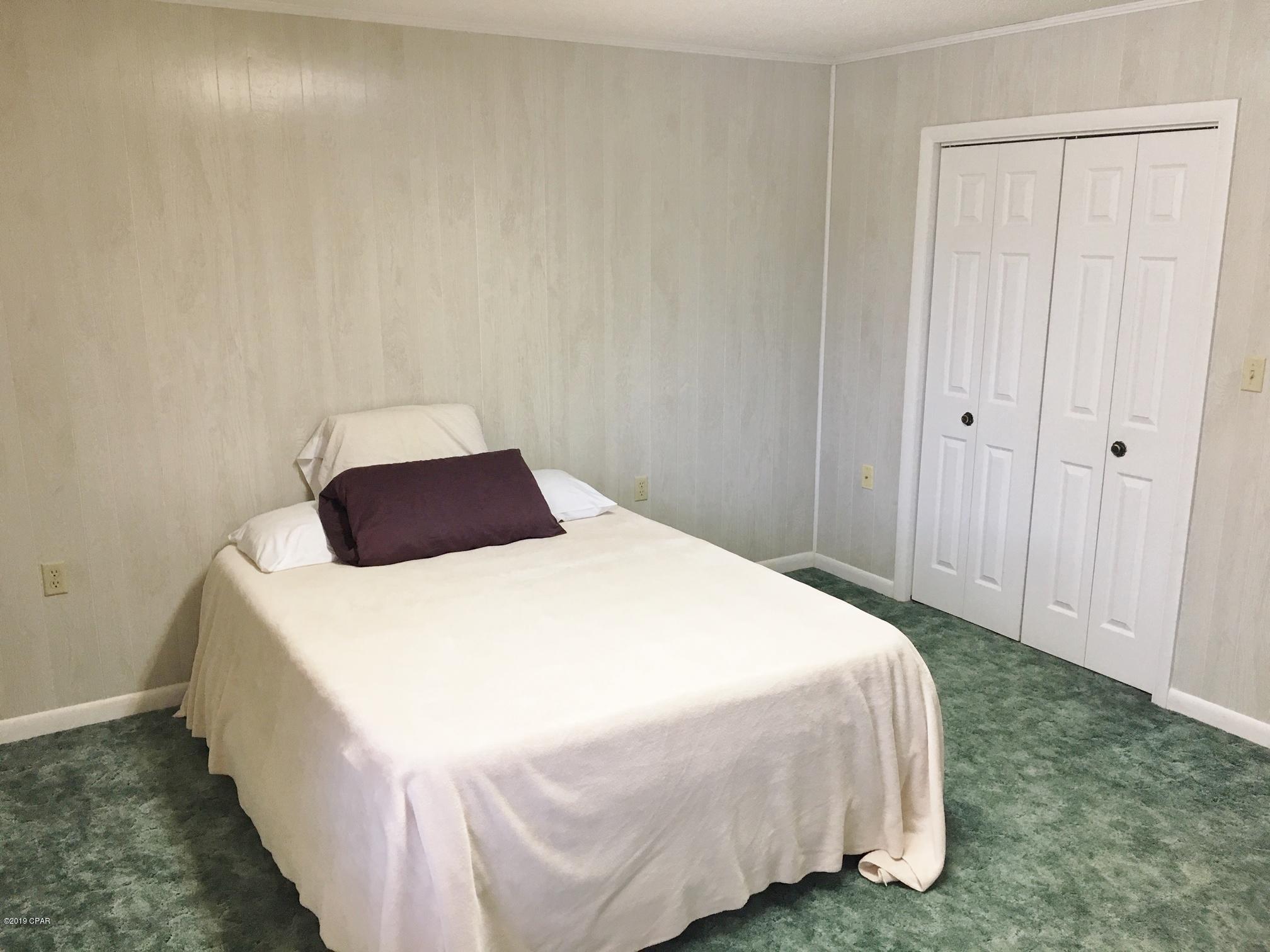 727 Wrights Creek Road Caryville, FL 32427 - Photo 25 of 47