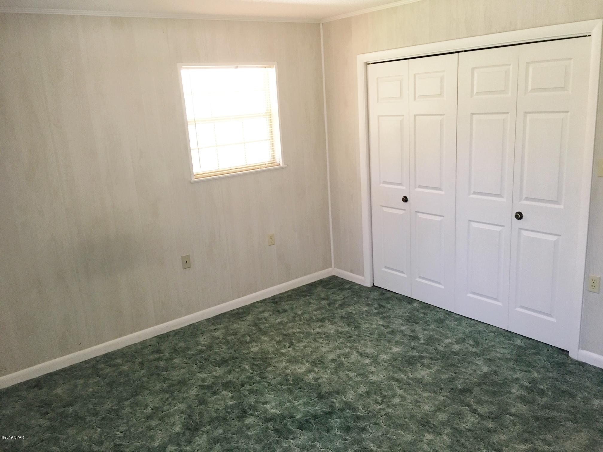 727 Wrights Creek Road Caryville, FL 32427 - Photo 28 of 47