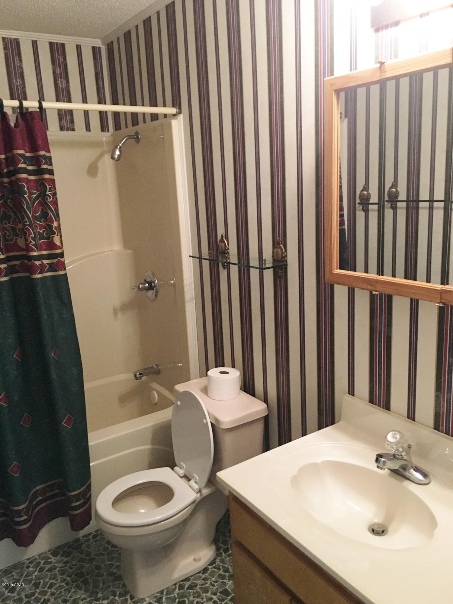 727 Wrights Creek Road Caryville, FL 32427 - Photo 29 of 47