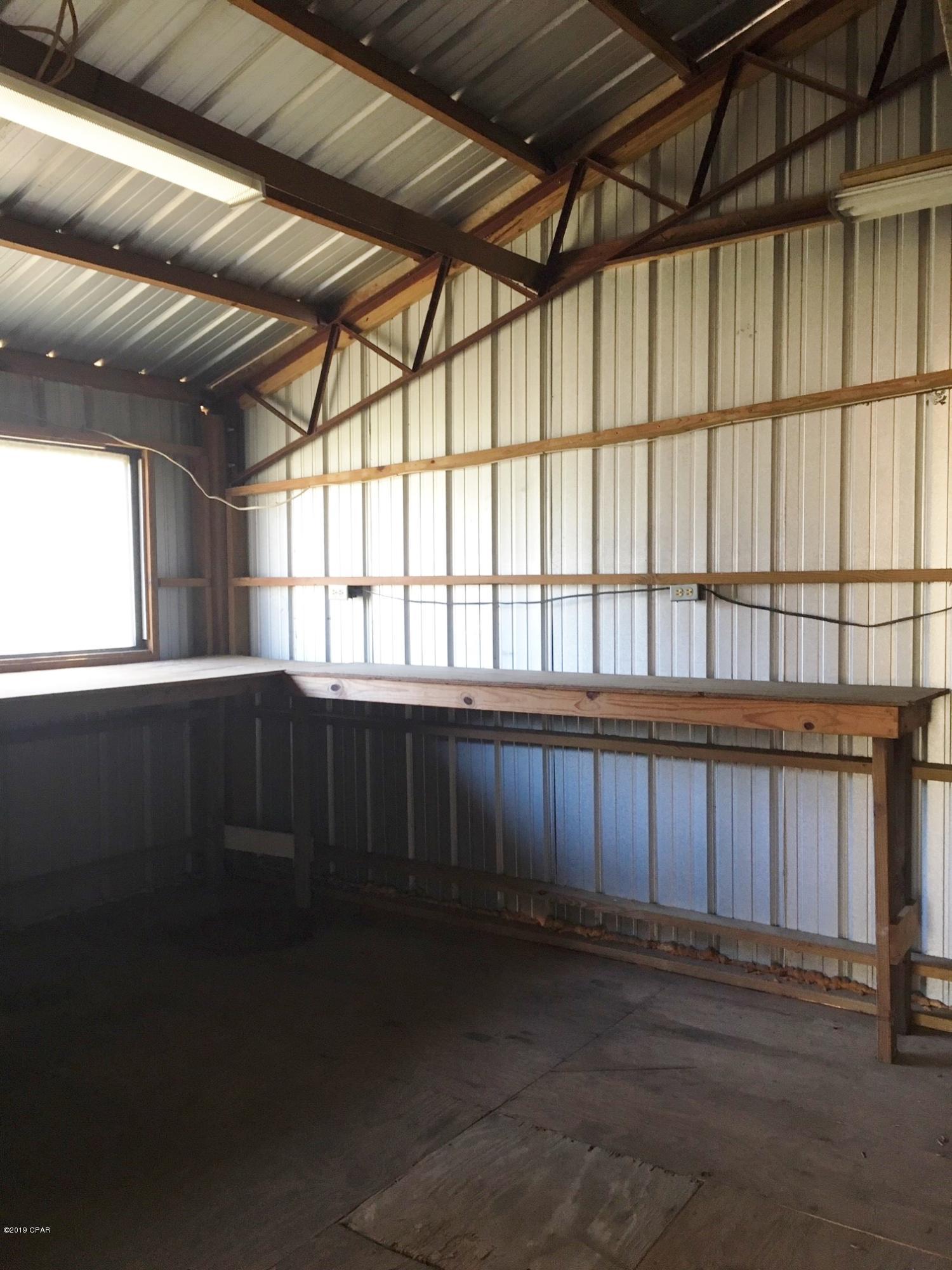 727 Wrights Creek Road Caryville, FL 32427 - Photo 39 of 47