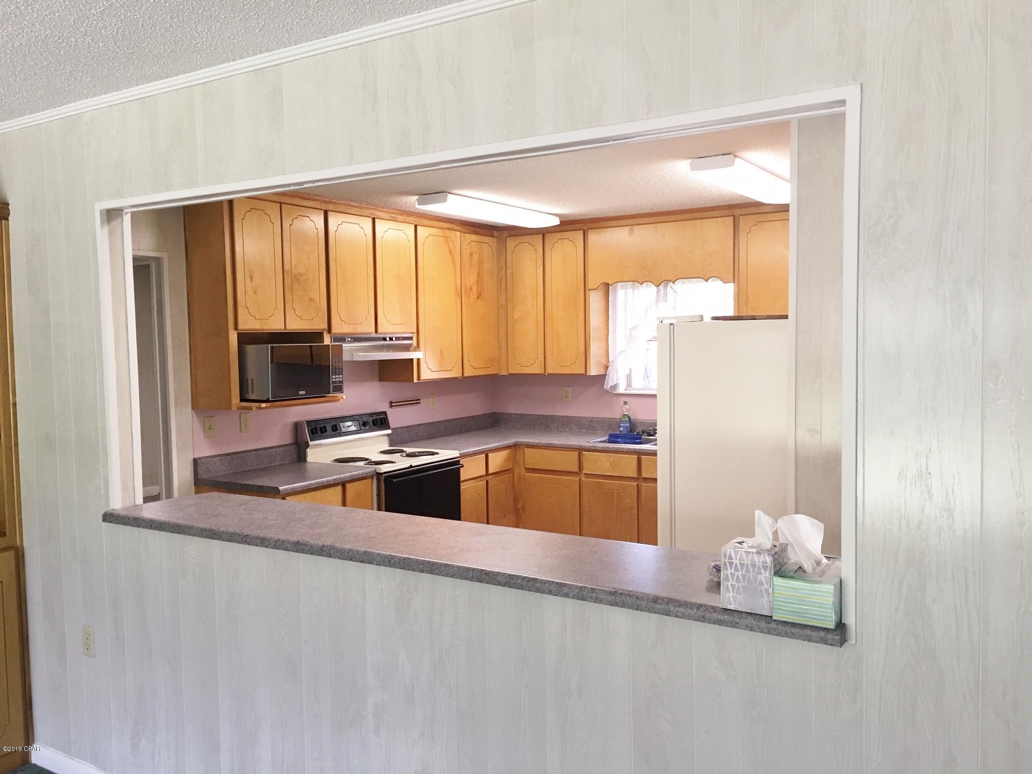 727 Wrights Creek Road Caryville, FL 32427 - Photo 9 of 47