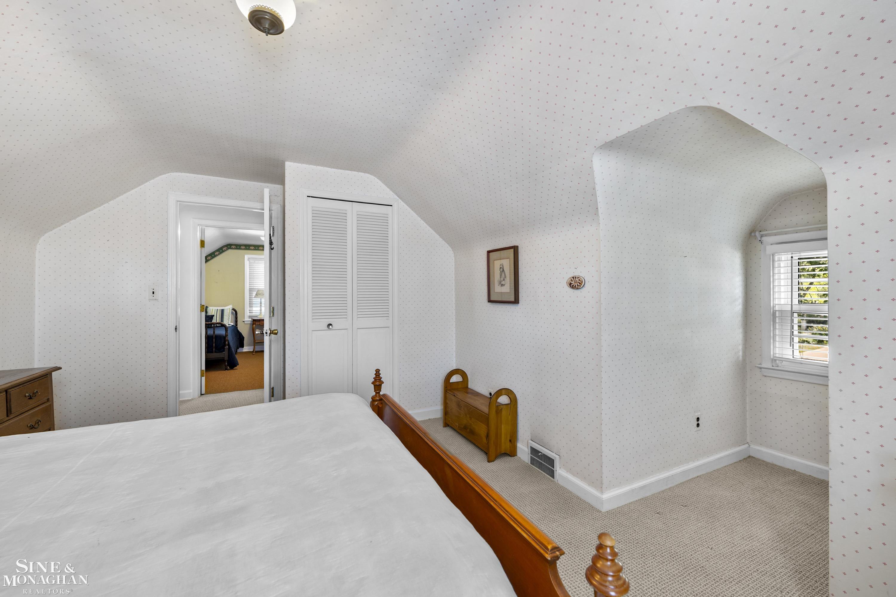 1022 Hampton Road Grosse Pointe Woods, MI 48236 - Photo 29 of 48