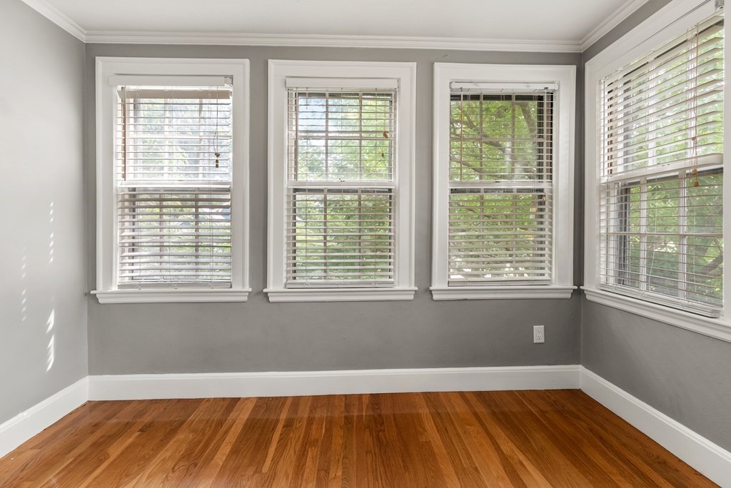 829 West Roxbury Parkway Brookline, MA 02467 - Photo 14 of 22