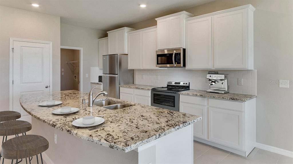 18310 Beach Ranch Terrace Lakewood Ranch, FL 34211 - Photo 2 of 40
