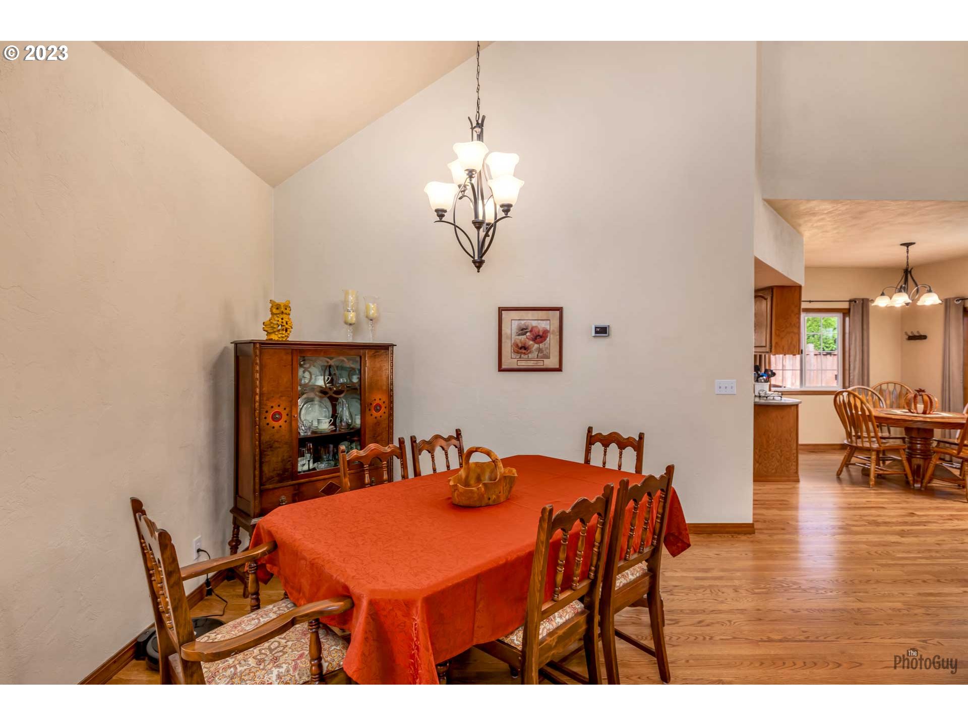 551 68th Place Springfield, OR 97478 - Photo 8 of 45 a dining room with furniture and wooden floor