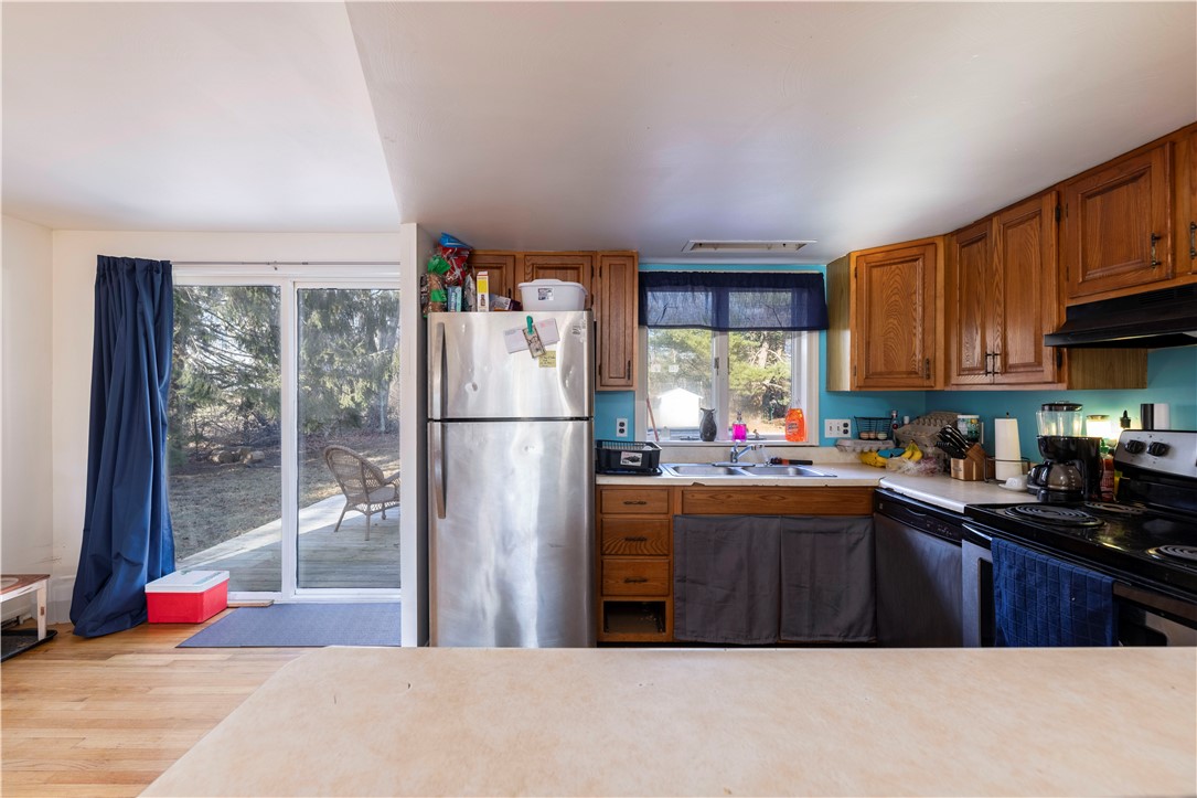 4585 Old Post Road Charlestown, RI 02813 - Photo 7 of 18