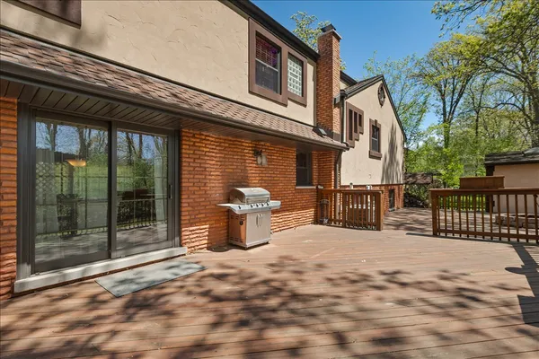 $5,700 | 33 Half Day Road, Lincolnshire, IL 60069