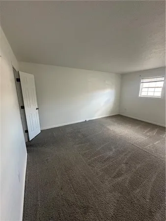 $1,995 | 701 Pine Valley Drive, Imperial, PA 15126